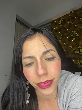 Flor69eva online show from October 2025 05:49:01 AM