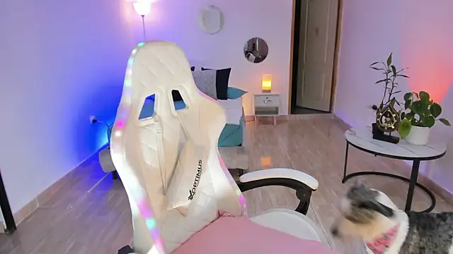 carleee winter online show from March 2026 01:37:02 AM