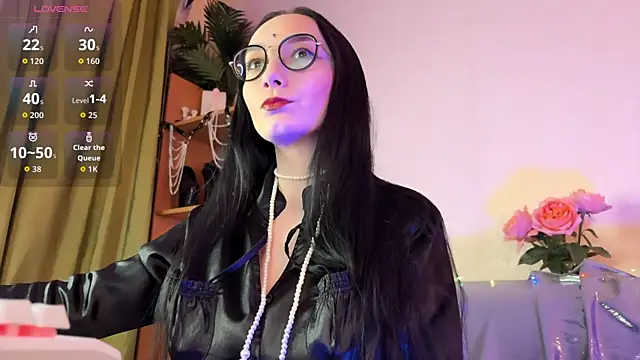 Jinhee Noir online show from December 2025 10:49:02 AM