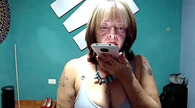 marinadenoche online show from January 2025 01:32:01 AM