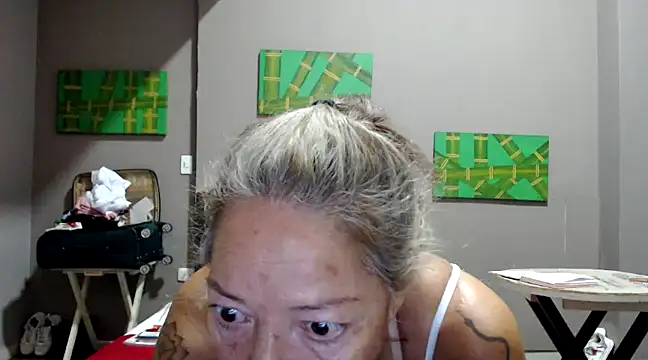 marinadenoche online show from February 2025 12:48:01 AM