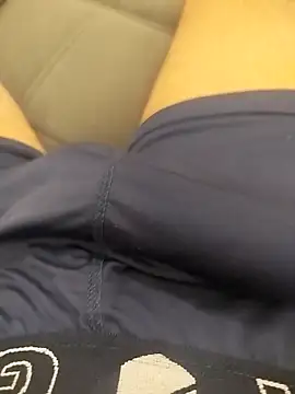 garotao2000 online show from February 2026 06:19:01 PM