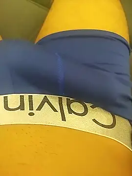 garotao2000 online show from February 2026 06:52:01 PM