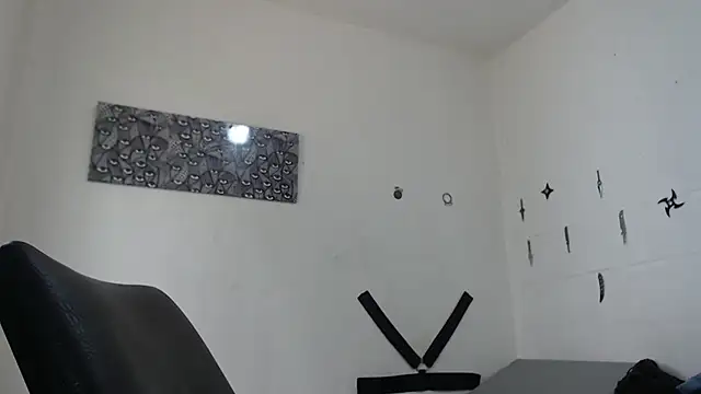 stripnolimits online show from March 2025 08:16:02 PM