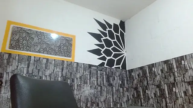 stripnolimits online show from May 2026 11:52:01 PM
