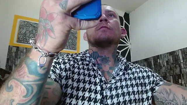 stripnolimits online show from May 2026 09:57:02 PM