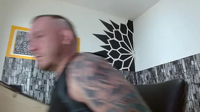 stripnolimits online show from February 2026 04:47:01 PM