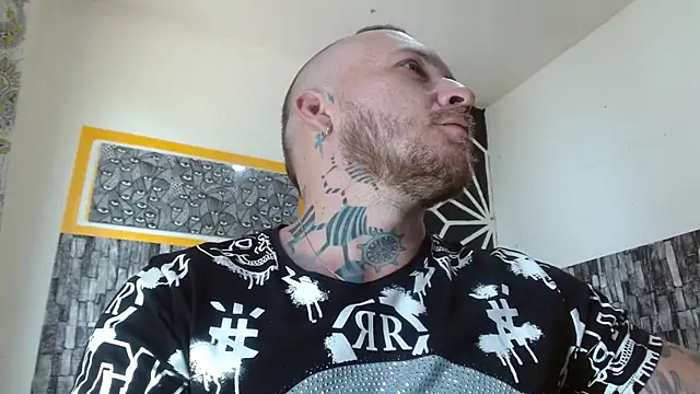 stripnolimits online show from December 2025 04:39:02 PM