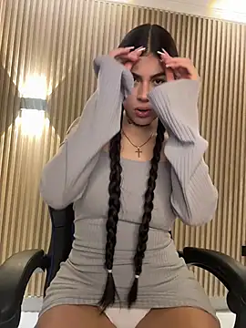 Sarasanders 4 online show from October 2025 04:11:01 AM