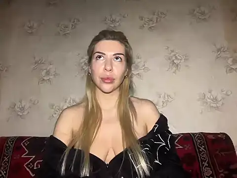 Lux Sonya Star online show from December 2025 01:35:02 PM