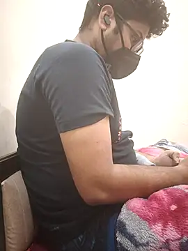 thebrownboi01 online show from November 2025 03:13:02 PM