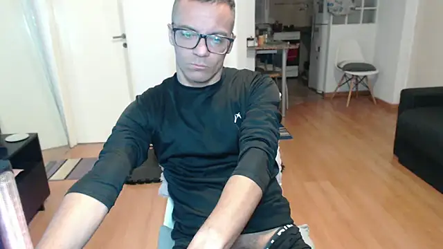 guachin hunk online show from May 2026 05:22:02 AM