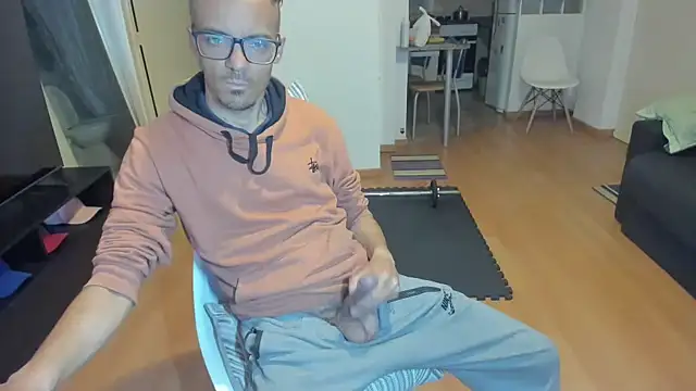 guachin hunk online show from September 2025 04:02:02 AM