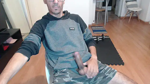 guachin hunk online show from October 2025 06:30:01 PM