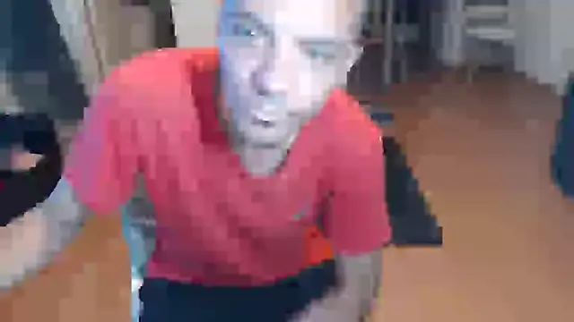 Snapshot of guachin_hunk chatting on November 2025 08:25:01 PM guachin hunk online show from November 2025 08:25:01 PM