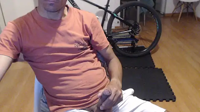 Snapshot of guachin_hunk chatting on November 2025 06:56:02 AM guachin hunk online show from November 2025 06:56:02 AM