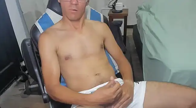 guachin hunk online show from January 2025 02:53:02 AM