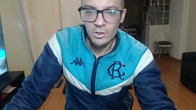 guachin hunk online show from May 2026 11:27:02 PM