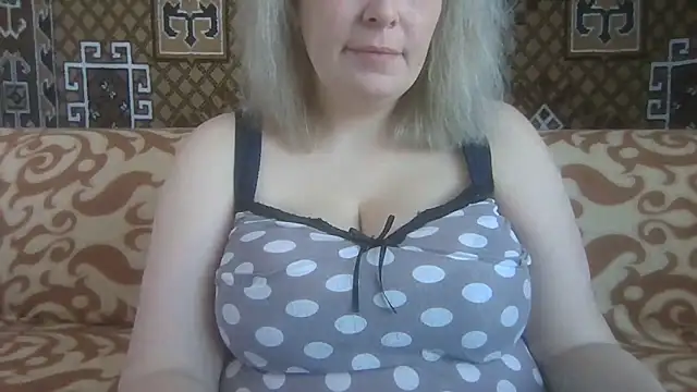 Diana Britt online show from February 2026 07:21:02 AM