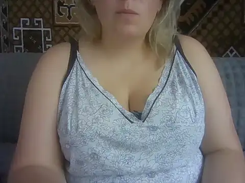 Diana Britt online show from October 2025 11:01:02 AM