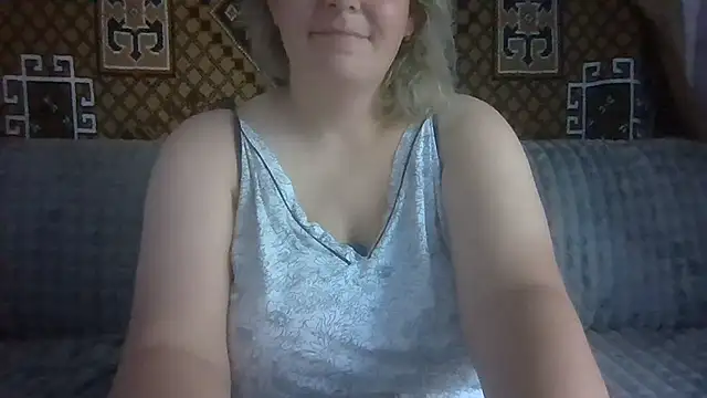 Snapshot of Diana_Britt chatting on July 2026 04:09:02 AM Diana Britt online show from July 2026 04:09:02 AM