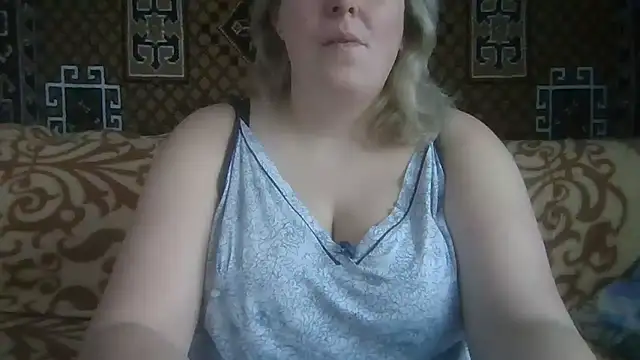 Diana Britt online show from November 2025 06:06:02 AM