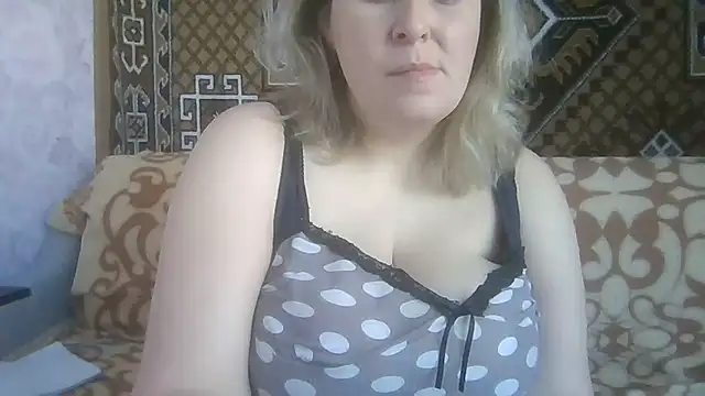Snapshot of Diana_Britt chatting on April 2026 04:59:02 AM Diana Britt online show from April 2026 04:59:02 AM