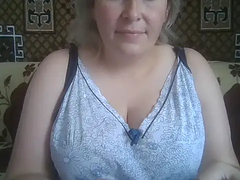 Snapshot of Diana_Britt chatting on July 2026 11:33:02 AM Diana Britt online show from July 2026 11:33:02 AM