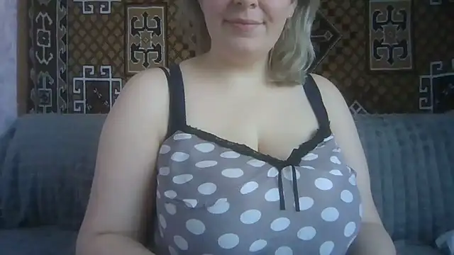 Diana Britt online show from February 2026 07:27:01 AM