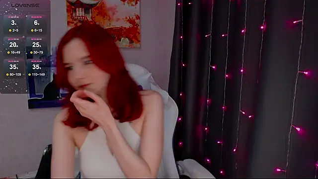 mslilunicorn online show from November 2025 07:30:01 PM