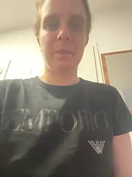 LadyChantale online show from May 2026 06:22:01 AM