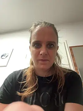 LadyChantale online show from May 2026 05:22:01 AM