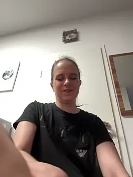 LadyChantale online show from May 2026 05:22:02 AM