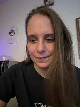 LadyChantale online show from April 2026 07:45:01 AM