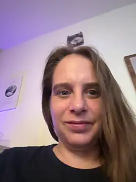 LadyChantale online show from April 2026 05:54:01 AM