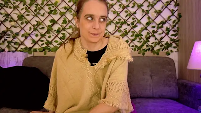 LadyChantale online show from January 2026 08:31:01 AM