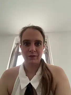 LadyChantale online show from June 2026 05:51:02 AM
