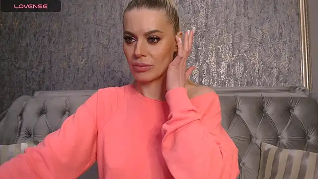 BlondieStar online show from February 2026 11:44:02 PM