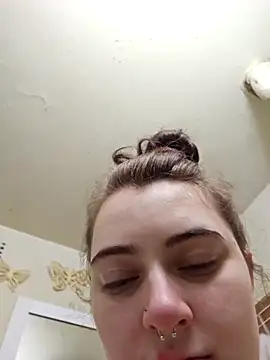 Snowbunnycake 131 online show from September 2025 01:14:01 PM