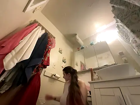 Snowbunnycake 131 online show from September 2025 06:57:02 AM