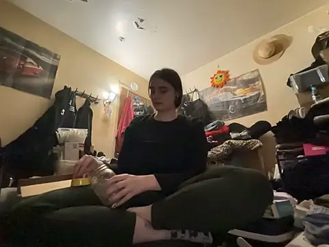 Snowbunnycake 131 online show from May 2026 05:28:02 PM