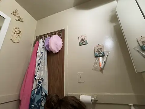 Snowbunnycake 131 online show from June 2026 07:47:01 AM