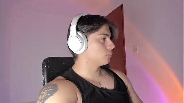 Giordano Russo online show from March 2026 09:37:01 PM