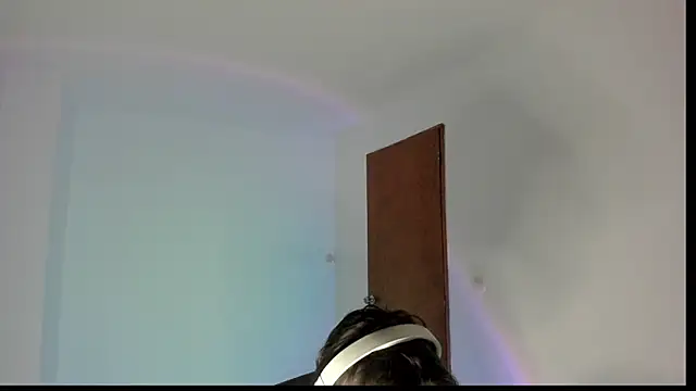 Giordano Russo online show from October 2025 11:47:01 PM