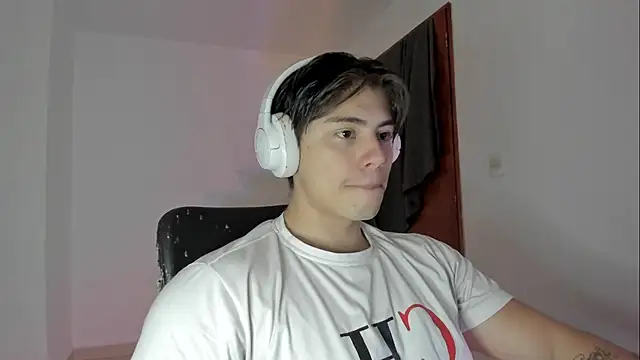 Giordano Russo online show from February 2026 08:06:01 PM