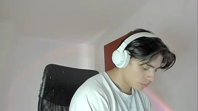 Giordano Russo online show from March 2026 03:43:01 PM