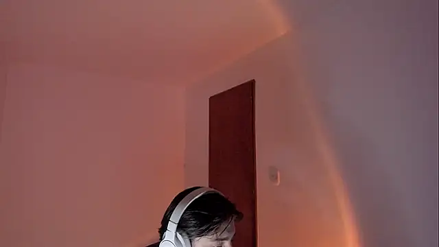 Giordano Russo online show from November 2025 11:30:01 PM