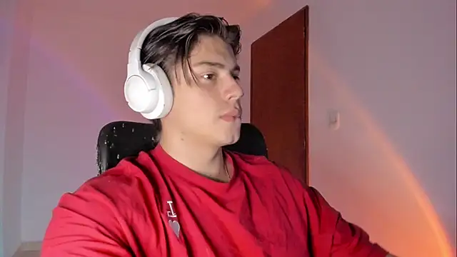 Giordano Russo online show from March 2026 02:08:01 AM