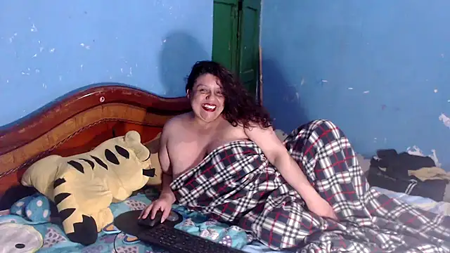 Snapshot of Lauren_baby chatting on October 2025 09:24:02 PM Lauren baby online show from October 2025 09:24:02 PM