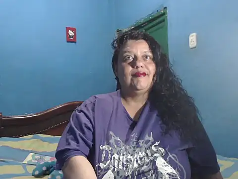 Snapshot of Lauren_baby chatting on December 2025 06:46:01 PM Lauren baby online show from December 2025 06:46:01 PM